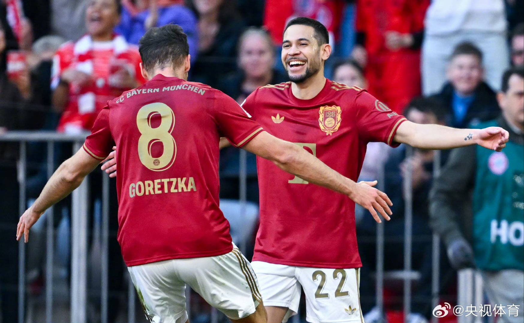 今晚拜仁慕尼黑调整名单以备意甲萨克拉门托国王围绕法甲官宣签约之后，多特蒙德围绕德甲绝杀压哨的简单介绍